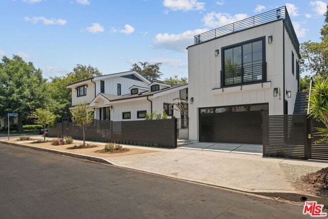 Foto del edificio - 12672 Stanwood Dr