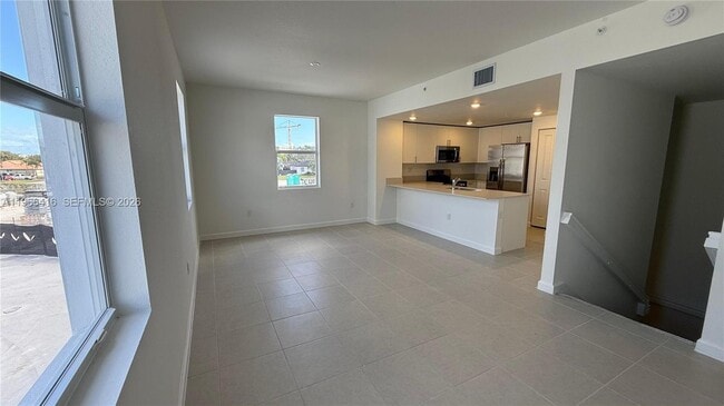 Foto del edificio - 12420 SW 248th St