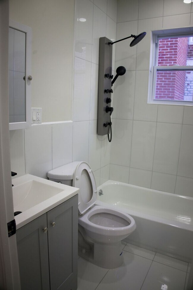 Foto del edificio - 4115 Wilder Ave