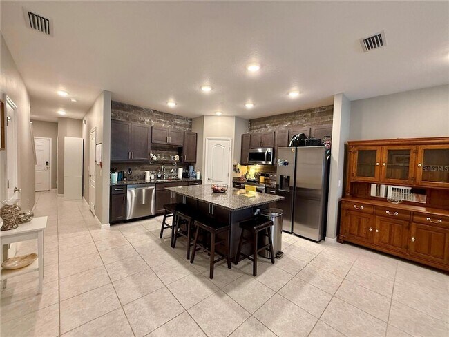 Foto del edificio - 12541 NW 7th Pl