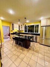 Building Photo - 23 Holmfield Ave