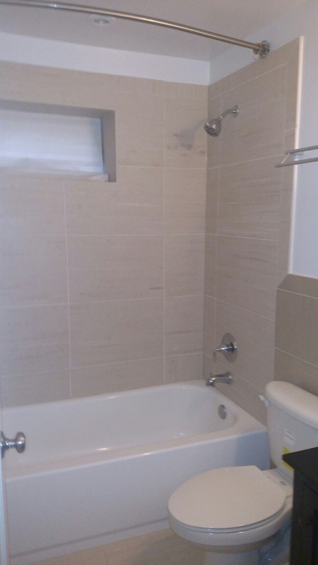 Bathroom - 55 Bryant St NW