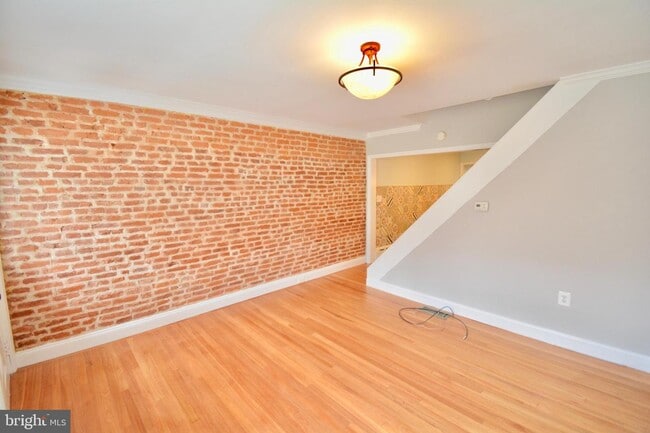 Building Photo - 408 Delmar St