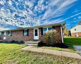 Building Photo - 1725 Fogg Pike