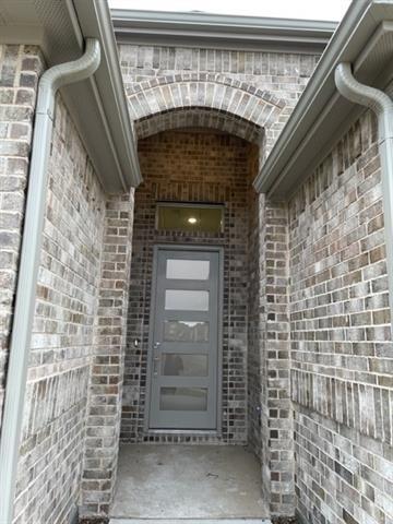 Building Photo - 413 Hummingbird Dr