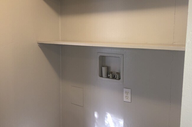 Foto del edificio - Great New Kingman 2+2 Split Floor plan!