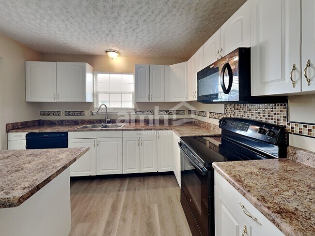 Building Photo - 5627 Wynridge Ct