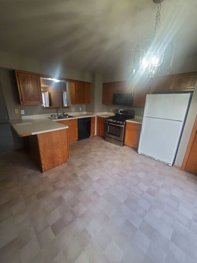 Building Photo - 6111-6113 80th Pl. (Duplex)