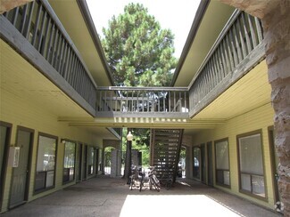 Building Photo - 2815 Rio Grande St