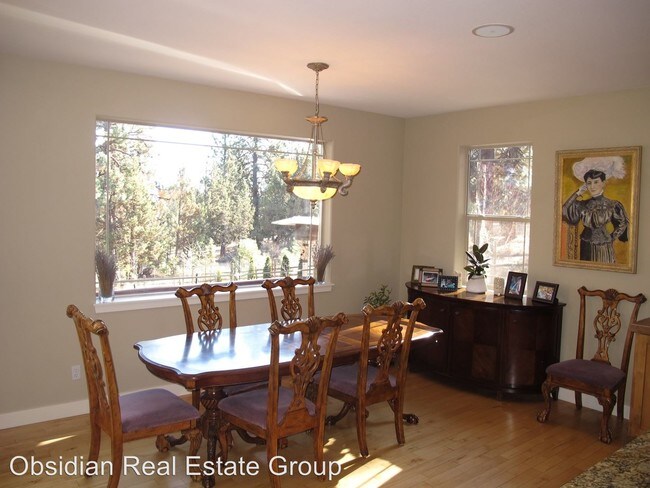 Foto del edificio - 4 br, 3.5 bath House - 1957 NW JACK LAKE CT