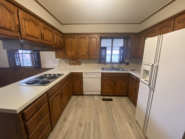 Foto del edificio - 5742 S Urbana Ave