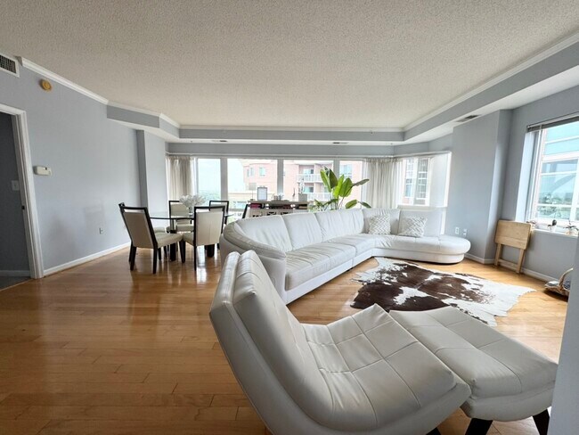 Foto del edificio - 3101 N Hampton Dr