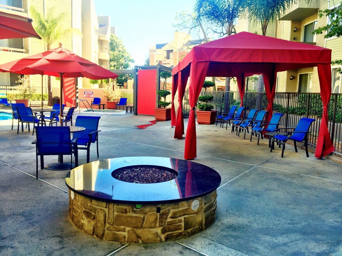 The Enclave Apartments Paramount, CA