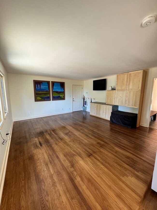 Building Photo - 920 Espinosa Rd