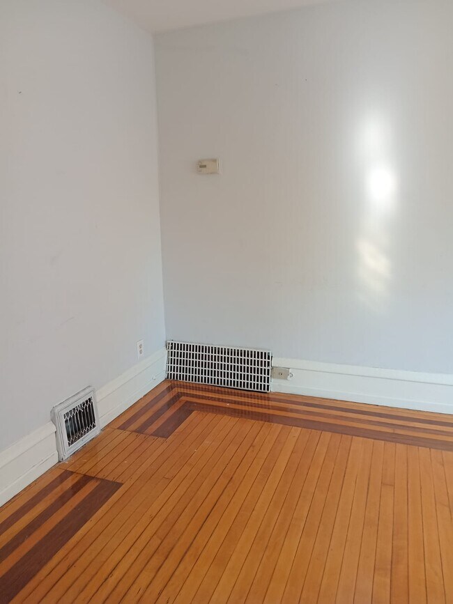 Foto del edificio - 2457 N 1st St