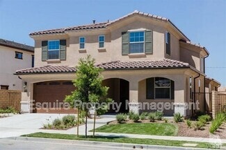 Building Photo - 527 Elm Cottage Ct