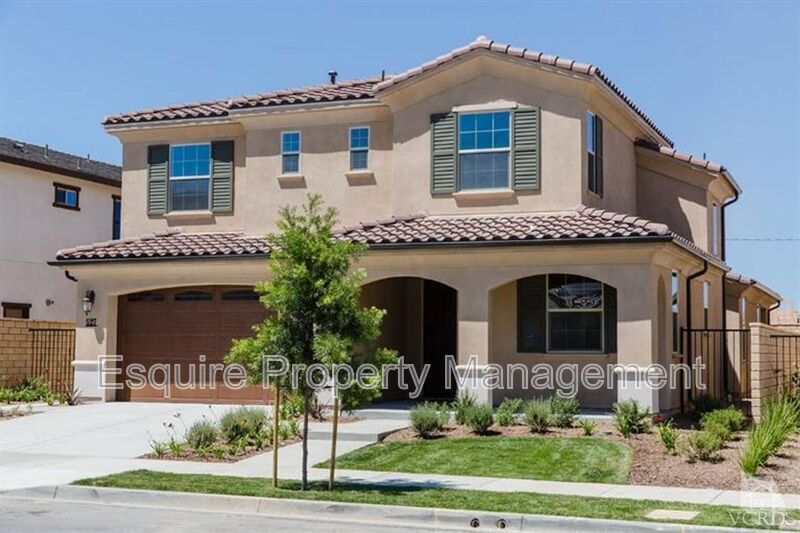 Foto principal - 527 Elm Cottage Ct
