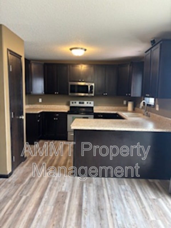 Foto del edificio - 2114 Probst Ct SW