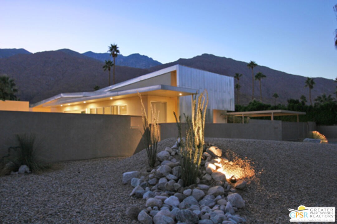 Foto principal - 1947 S Joshua Tree Pl