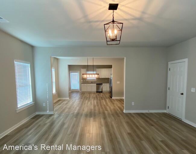 Foto del edificio - 3 br, 2 bath House - 185 Avalon Way