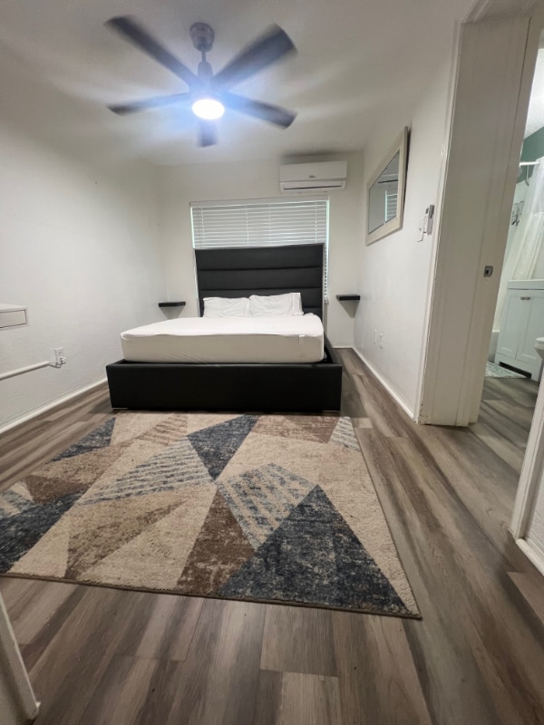 Photo - 249 SW 14th St Apartment