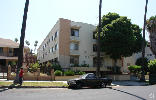 Foto del edificio - Menlo Imperial Apartments