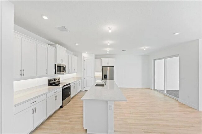Foto del edificio - 3518 NW Solange Ct