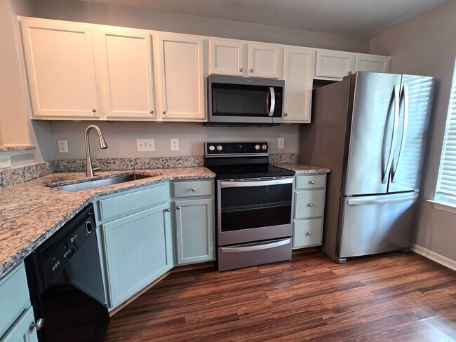 Building Photo - 608 Grasswren Way