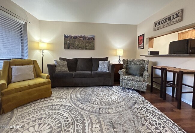 Foto del edificio - 14203 N 19th Ave