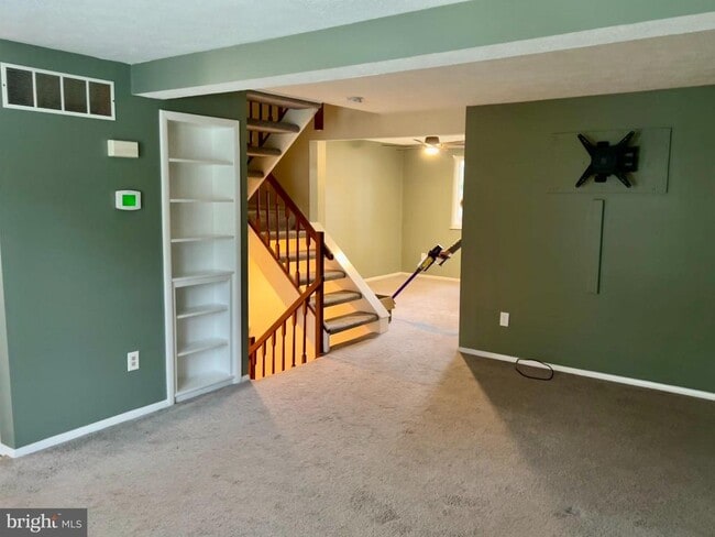Building Photo - 7941 Henslowe Ct