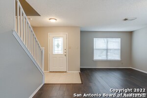 Building Photo - 22011 Oriole Hill Dr