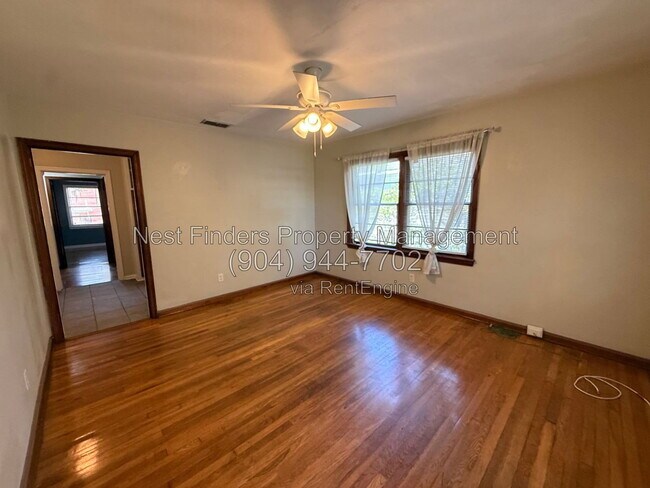 Foto del edificio - 3553 Oak St