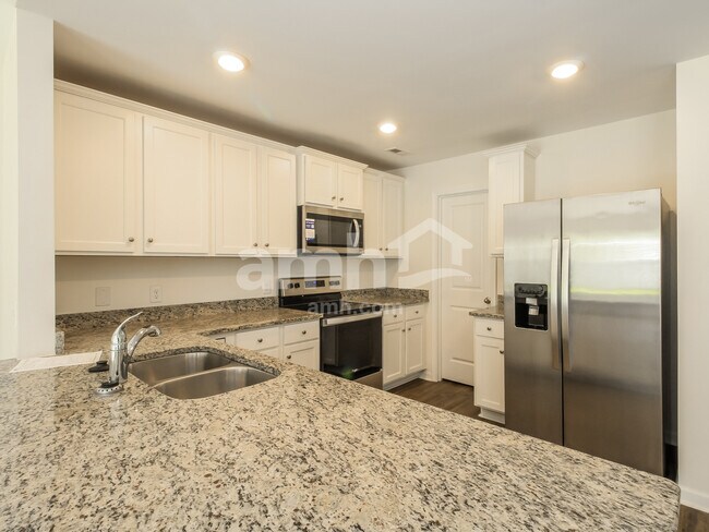 Foto del edificio - 1006 Jt Westfield Dr