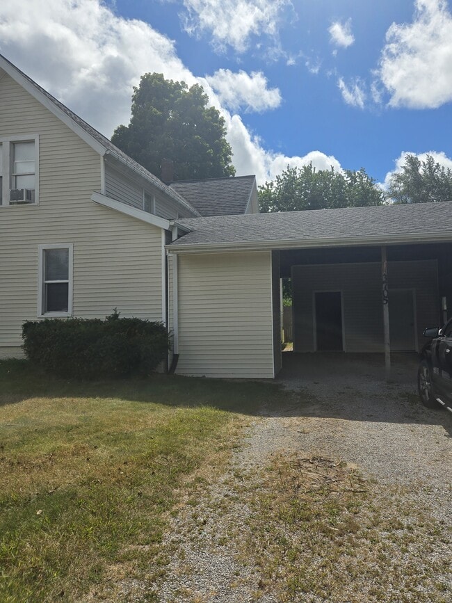 Building Photo - 3705 S Cleveland Ave