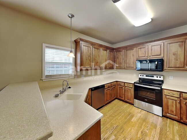 Foto del edificio - 2087 Lequire Ln