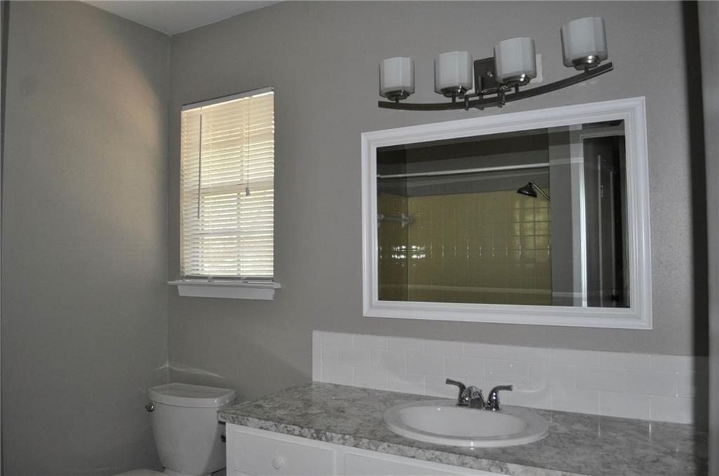 Building Photo - 3306 Doolin Dr