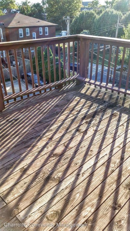 Foto del edificio - 5946 Kingsbury Ave