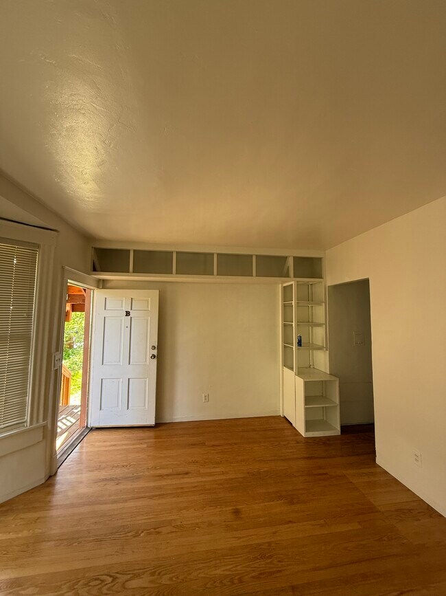 Sala de estar - 2801 Fulton St