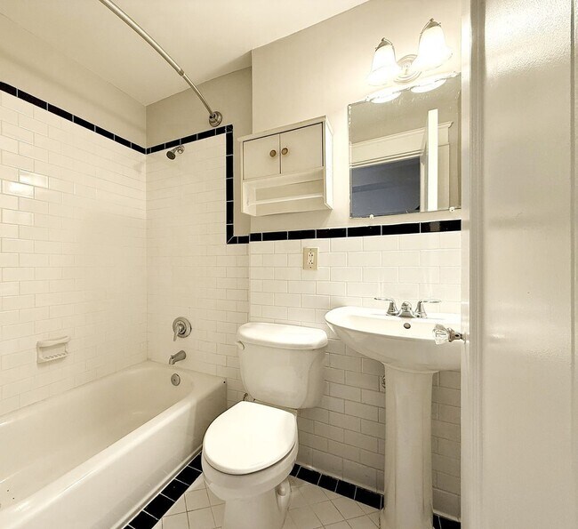 Interior Photo - Katherine Court Apartments