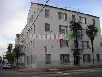 Foto principal - 475 S New Hampshire Ave