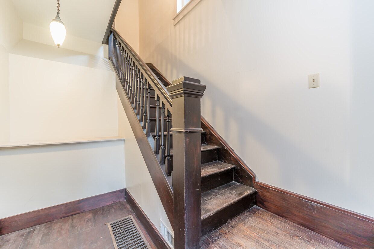 Foto principal - 710 Phillips Ave