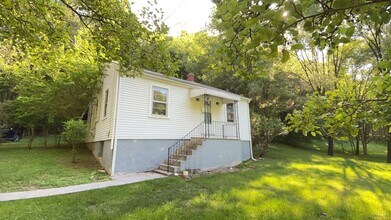 Building Photo - 1810 Rutrough Rd SE