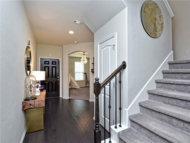 Building Photo - 177 Carlina Lp