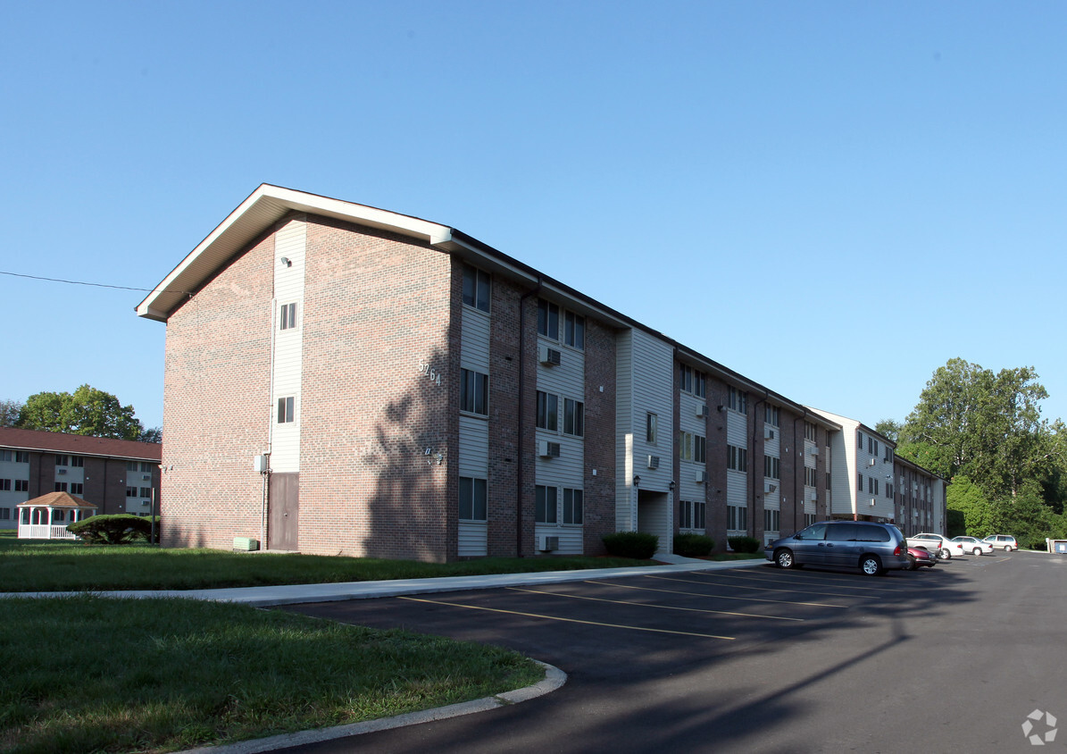 Foto del edificio - Mt Zion Suburban Apartments