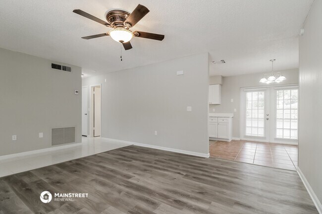 Foto del edificio - 7646 Dione Ct