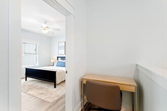 Building Photo - 29 Serene Wy