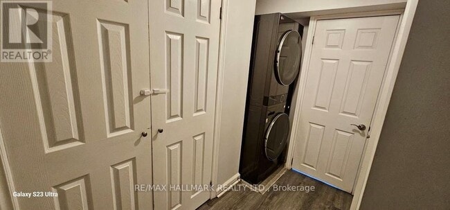 Building Photo - 283 Bogert Ave