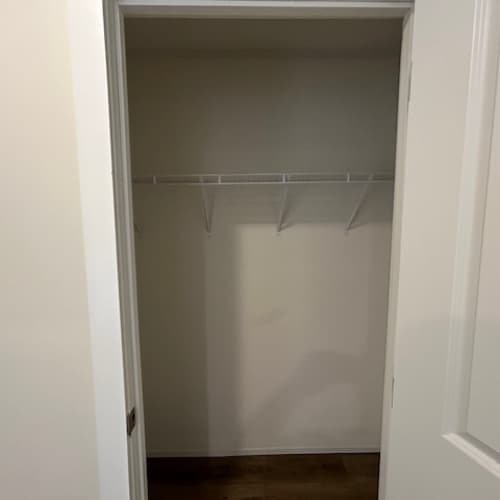 Building Photo - 338 Barnes Rd