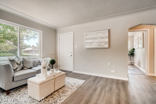 Building Photo - 2 br, 1 bath House - 1600 Quebec St