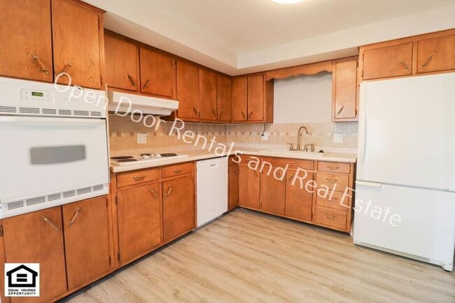 Building Photo - 6305 Salge Drive